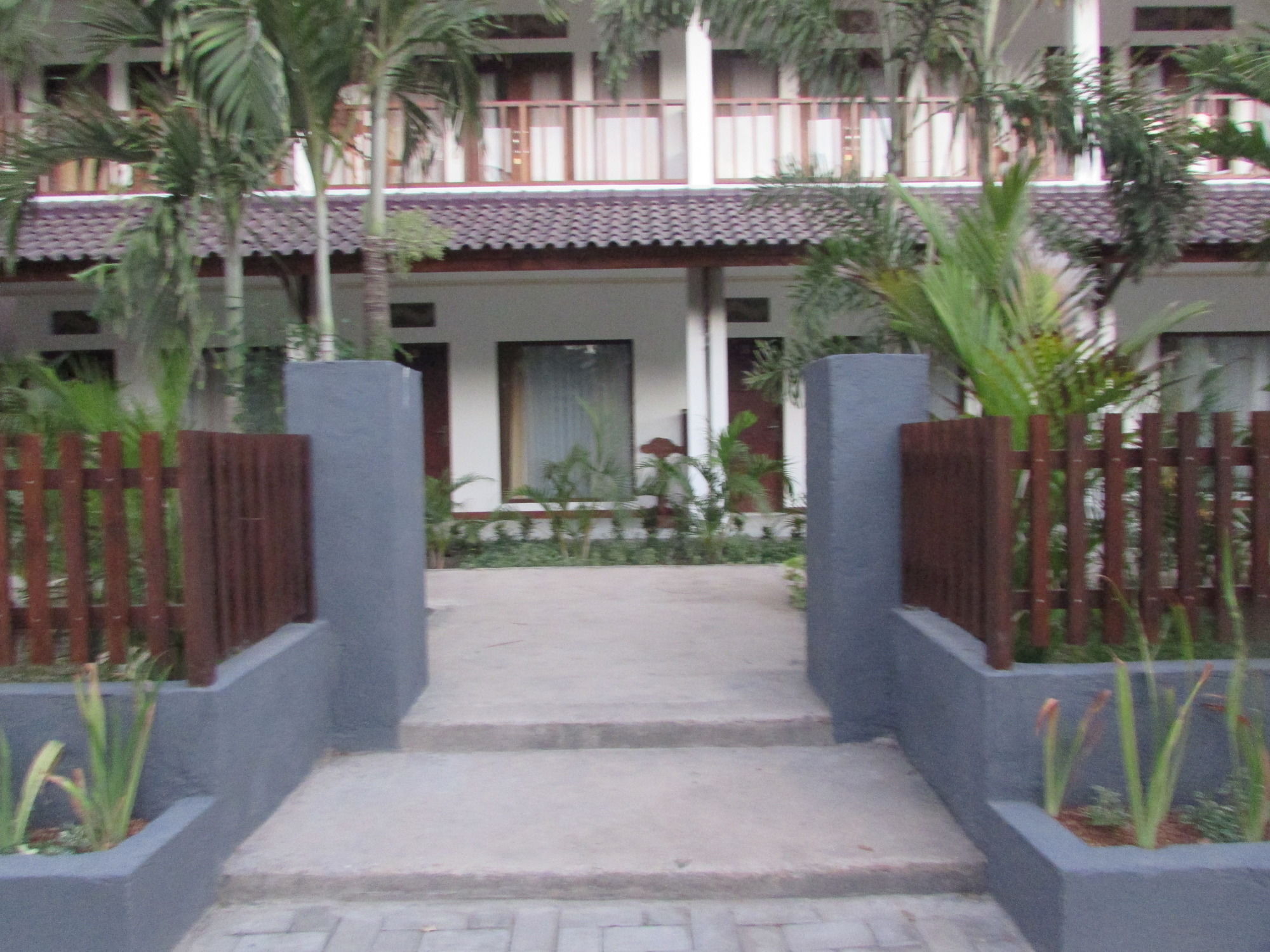 Friends Beach Hotel Kuta  Exterior photo