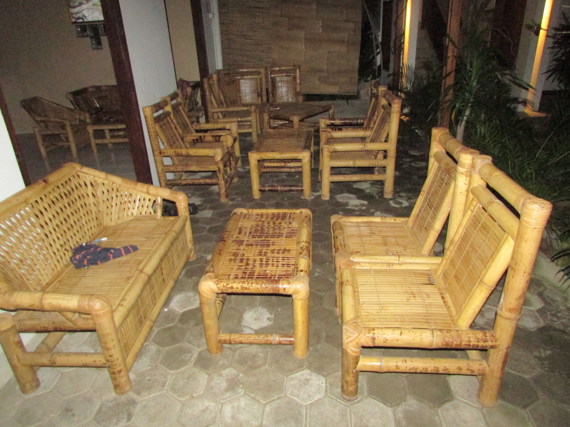 Friends Beach Hotel Kuta  Exterior photo