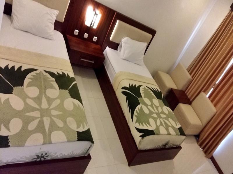 Friends Beach Hotel Kuta  Exterior photo
